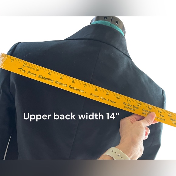 Women’s Banana Republic Tuxedo Jacket - Picture 9 of 12